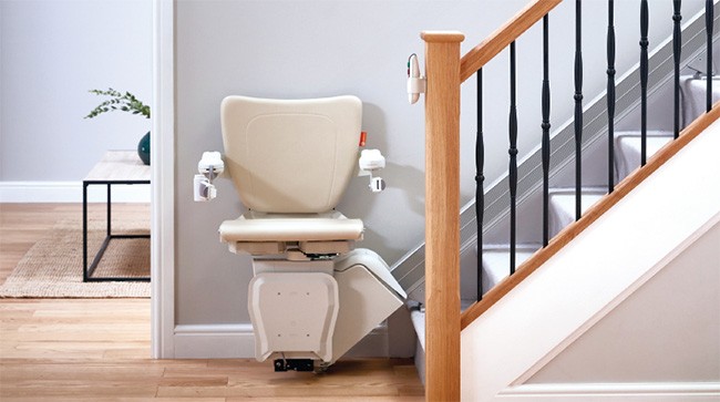 Handicare 1100 straight stairlift